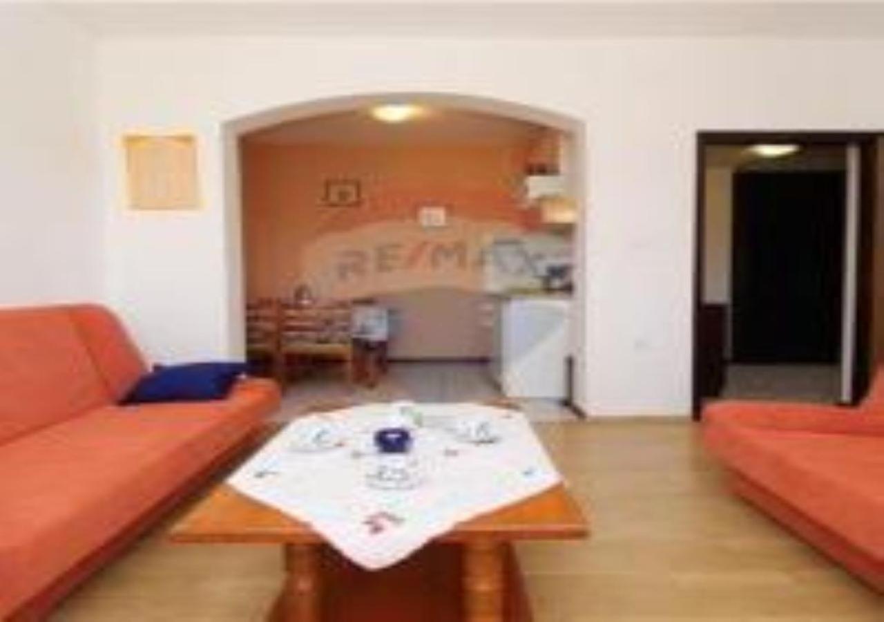 Apartmani Natasa 브르사르 외부 사진