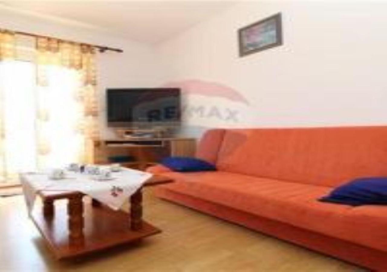 Apartmani Natasa 브르사르 외부 사진